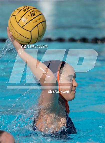 Thumbnail 2 in Polytechnic vs La Salle photogallery.