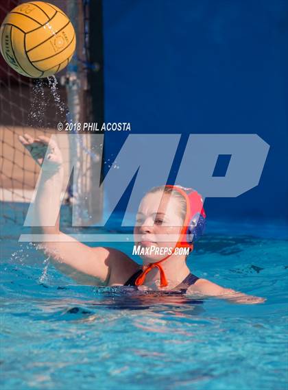 Thumbnail 2 in Polytechnic vs La Salle photogallery.