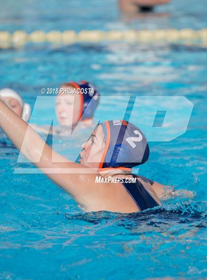 Thumbnail 1 in Polytechnic vs La Salle photogallery.