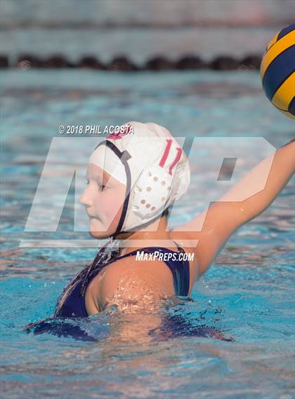Thumbnail 3 in Polytechnic vs La Salle photogallery.