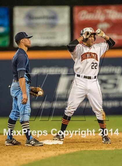 Thumbnail 3 in Valley Christian vs. Huntington Beach photogallery.