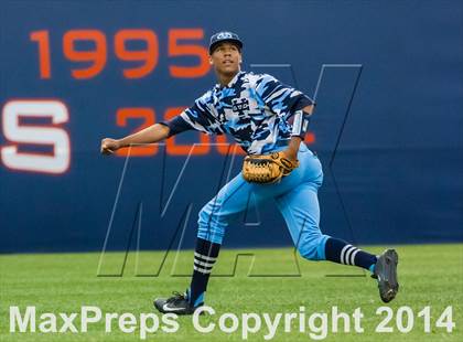 Thumbnail 2 in Valley Christian vs. Huntington Beach photogallery.