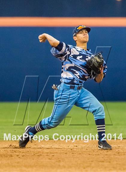 Thumbnail 1 in Valley Christian vs. Huntington Beach photogallery.