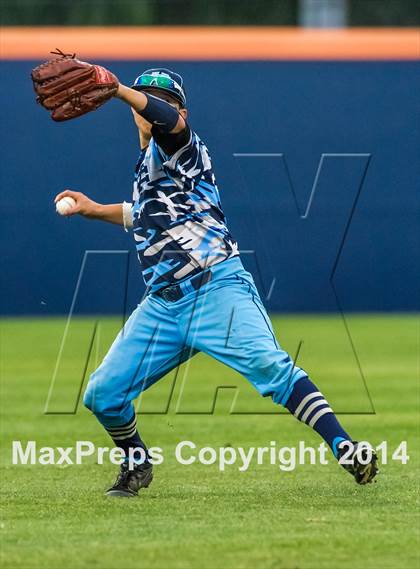 Thumbnail 2 in Valley Christian vs. Huntington Beach photogallery.