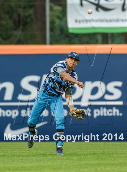 Thumbnail 1 in Valley Christian vs. Huntington Beach photogallery.