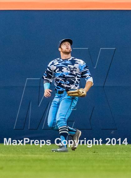 Thumbnail 2 in Valley Christian vs. Huntington Beach photogallery.