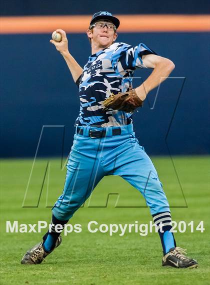Thumbnail 3 in Valley Christian vs. Huntington Beach photogallery.