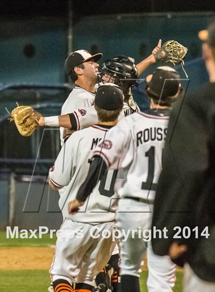 Thumbnail 1 in Valley Christian vs. Huntington Beach photogallery.