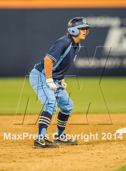 Thumbnail 3 in Valley Christian vs. Huntington Beach photogallery.