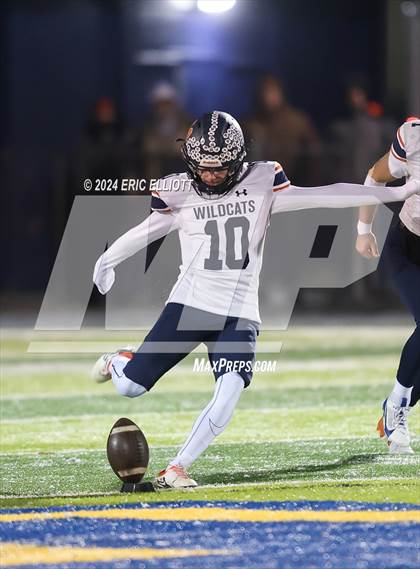 Thumbnail 1 in Central Clarion [Clarion/Clarion-Limestone/North Clarion] vs South Park (PIAA 2A Semifinal) photogallery.