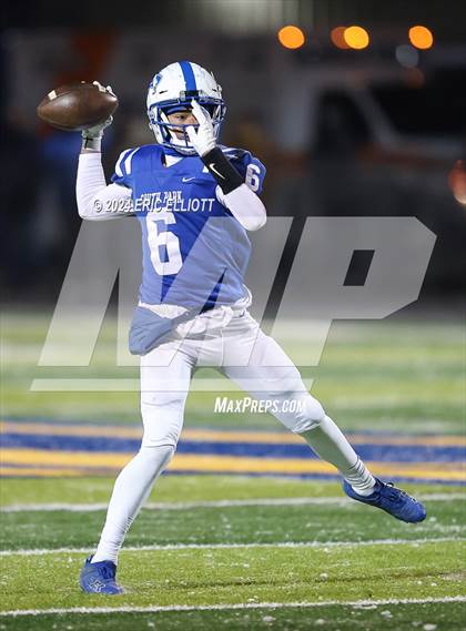 Thumbnail 3 in Central Clarion [Clarion/Clarion-Limestone/North Clarion] vs South Park (PIAA 2A Semifinal) photogallery.