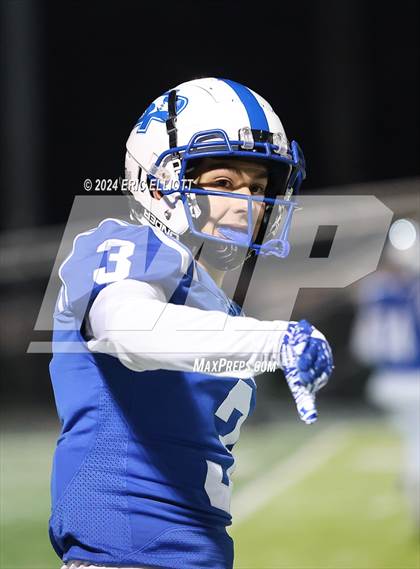 Thumbnail 1 in Central Clarion [Clarion/Clarion-Limestone/North Clarion] vs South Park (PIAA 2A Semifinal) photogallery.