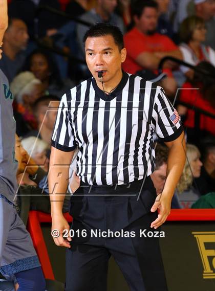Thumbnail 2 in Chino Hills vs. Bishop Gorman (Nike Extravaganza) photogallery.