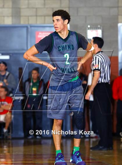 Thumbnail 3 in Chino Hills vs. Bishop Gorman (Nike Extravaganza) photogallery.
