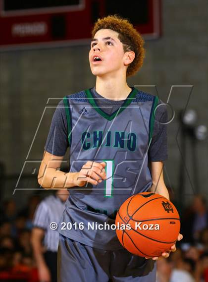 Thumbnail 3 in Chino Hills vs. Bishop Gorman (Nike Extravaganza) photogallery.