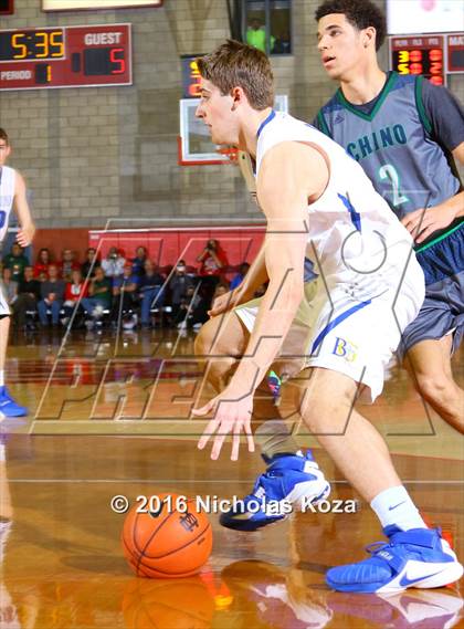 Thumbnail 3 in Chino Hills vs. Bishop Gorman (Nike Extravaganza) photogallery.
