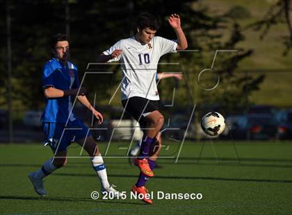 Thumbnail 3 in St. Ignatius vs. Archbishop Riordan photogallery.