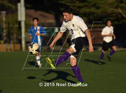 Thumbnail 2 in St. Ignatius vs. Archbishop Riordan photogallery.