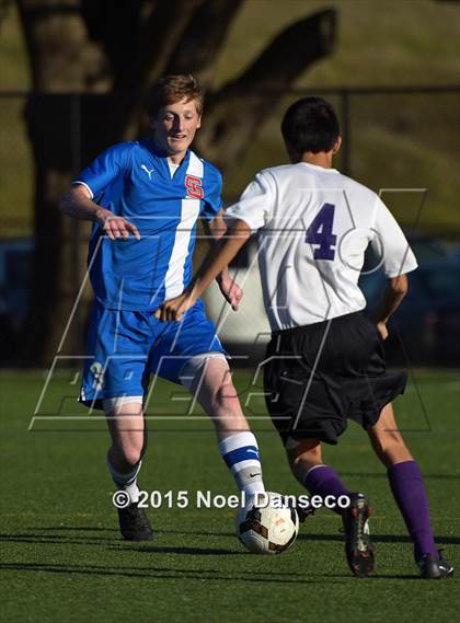 Thumbnail 1 in St. Ignatius vs. Archbishop Riordan photogallery.