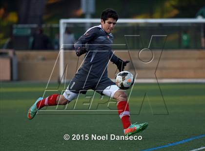 Thumbnail 2 in St. Ignatius vs. Archbishop Riordan photogallery.