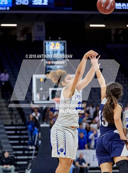 Thumbnail 2 in Rolling Hills Prep vs. Woodside Priory (CIF State D4 Final) photogallery.