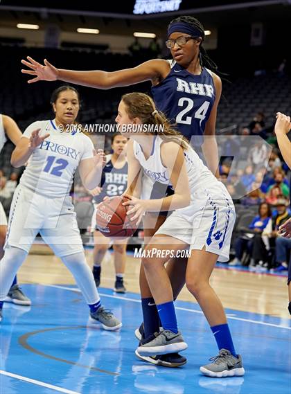 Thumbnail 1 in Rolling Hills Prep vs. Woodside Priory (CIF State D4 Final) photogallery.