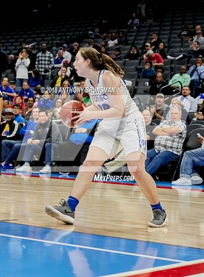 Thumbnail 3 in Rolling Hills Prep vs. Woodside Priory (CIF State D4 Final) photogallery.