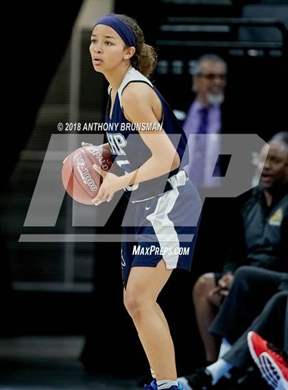 Thumbnail 1 in Rolling Hills Prep vs. Woodside Priory (CIF State D4 Final) photogallery.