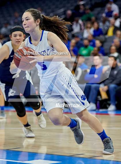 Thumbnail 1 in Rolling Hills Prep vs. Woodside Priory (CIF State D4 Final) photogallery.