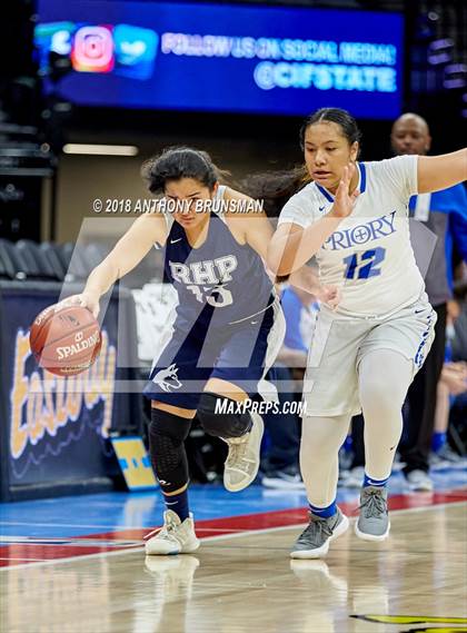 Thumbnail 2 in Rolling Hills Prep vs. Woodside Priory (CIF State D4 Final) photogallery.