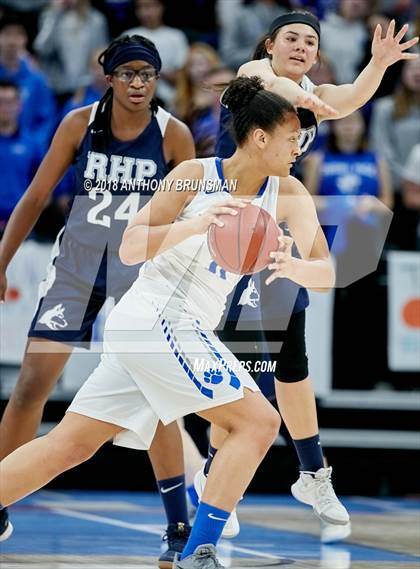 Thumbnail 2 in Rolling Hills Prep vs. Woodside Priory (CIF State D4 Final) photogallery.