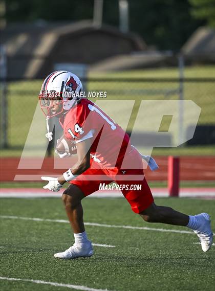 Thumbnail 2 in La Salle @ Colerain photogallery.