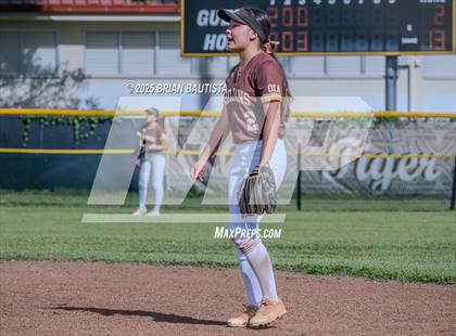 Thumbnail 3 in Mililani vs Waianae (OIA Quarterfinals) photogallery.