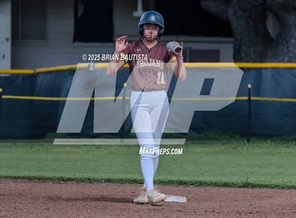 Thumbnail 2 in Mililani vs Waianae (OIA Quarterfinals) photogallery.