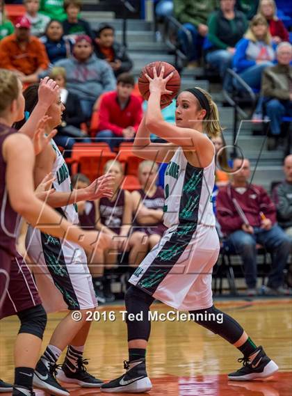 Thumbnail 2 in Danville vs Perryville photogallery.