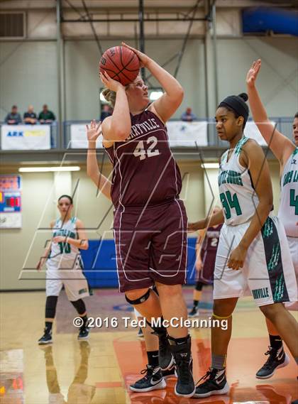 Thumbnail 1 in Danville vs Perryville photogallery.