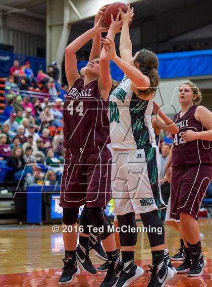 Thumbnail 1 in Danville vs Perryville photogallery.