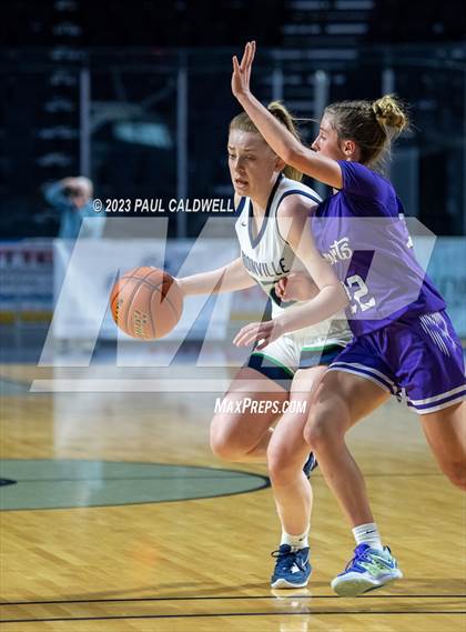 Thumbnail 2 in Woodinville @ Sumner (King Showcase) photogallery.
