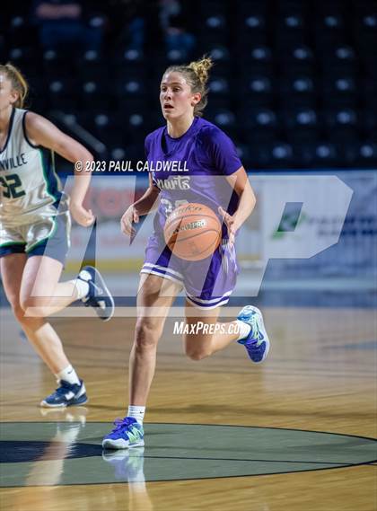 Thumbnail 2 in Woodinville @ Sumner (King Showcase) photogallery.