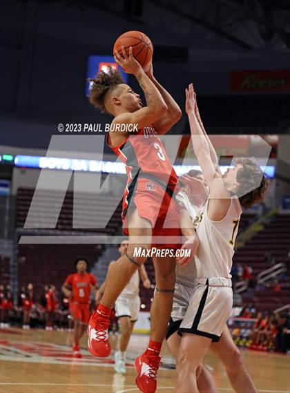 Thumbnail 3 in Aliquippa @ Lancaster Mennonite (PIAA 2A Championship) photogallery.