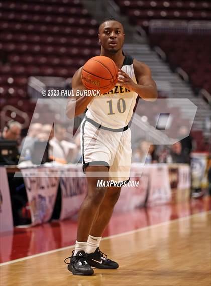Thumbnail 1 in Aliquippa @ Lancaster Mennonite (PIAA 2A Championship) photogallery.