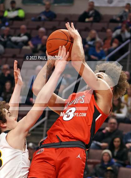 Thumbnail 2 in Aliquippa @ Lancaster Mennonite (PIAA 2A Championship) photogallery.