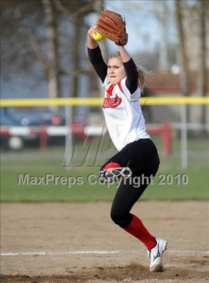 Thumbnail 1 in Snohomish @ Marysville-Pilchuck photogallery.