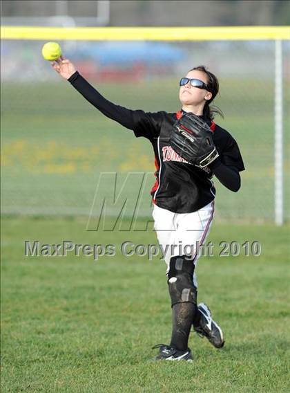 Thumbnail 3 in Snohomish @ Marysville-Pilchuck photogallery.