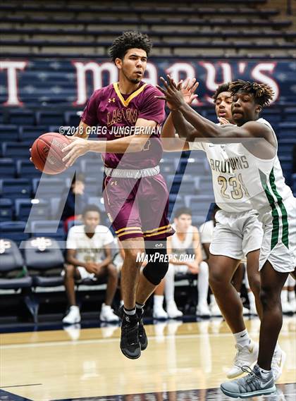Thumbnail 1 in Las Lomas vs. St. Patrick-St. Vincent (MaxPreps MLK Classic) photogallery.
