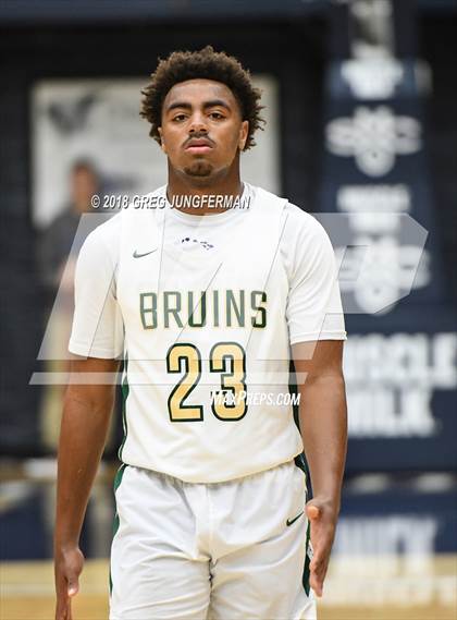 Thumbnail 2 in Las Lomas vs. St. Patrick-St. Vincent (MaxPreps MLK Classic) photogallery.