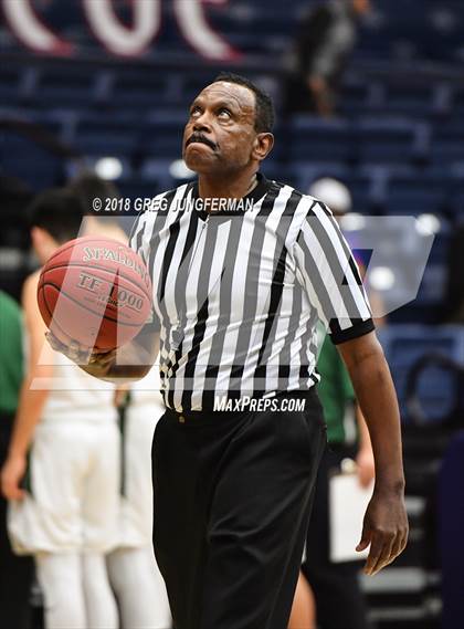 Thumbnail 2 in Las Lomas vs. St. Patrick-St. Vincent (MaxPreps MLK Classic) photogallery.