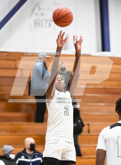 Thumbnail 2 in Mt Carmel vs Mission Bay (Mira Mesa Marauders JV Classic) photogallery.