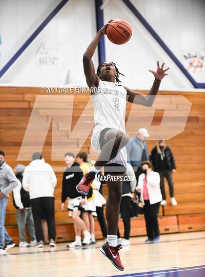 Thumbnail 3 in Mt Carmel vs Mission Bay (Mira Mesa Marauders JV Classic) photogallery.