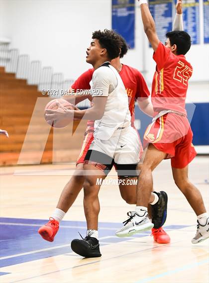Thumbnail 1 in Mt Carmel vs Mission Bay (Mira Mesa Marauders JV Classic) photogallery.